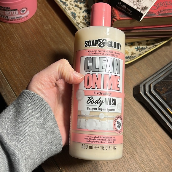 Soap & Glory Original Pink lotion & wash - Picture 2 of 7